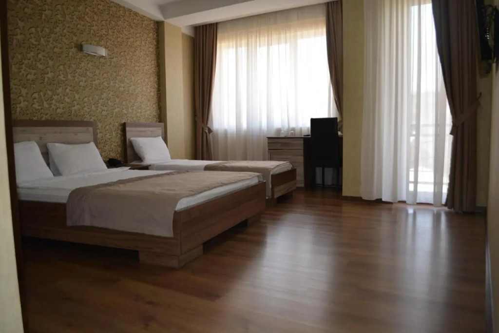 Отель Gureli