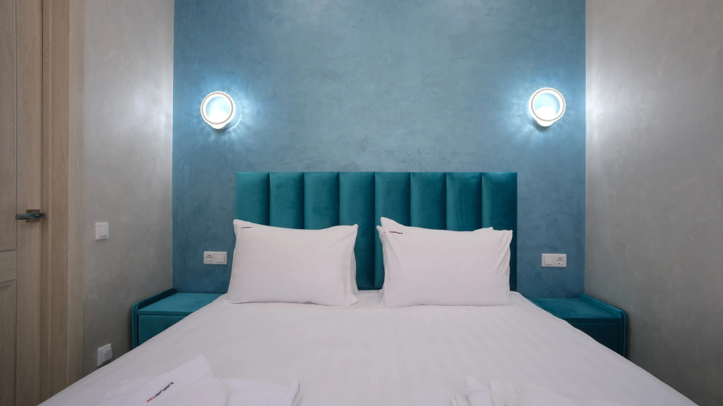 Апартаменты Red Apartments Арт Лайт Бетховен