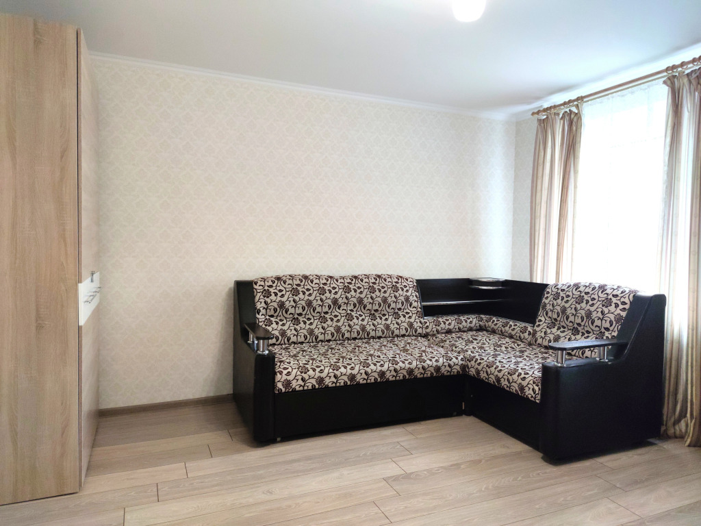 Квартира на Короленко 30