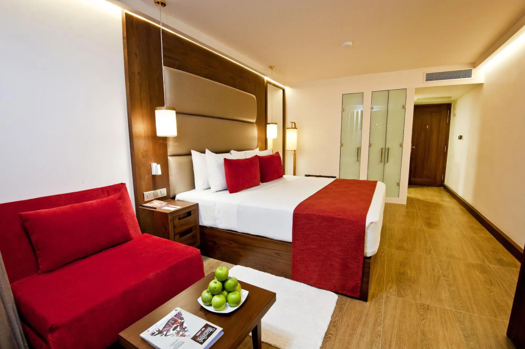 Курортный отель Pegasus Reef Beach Resort