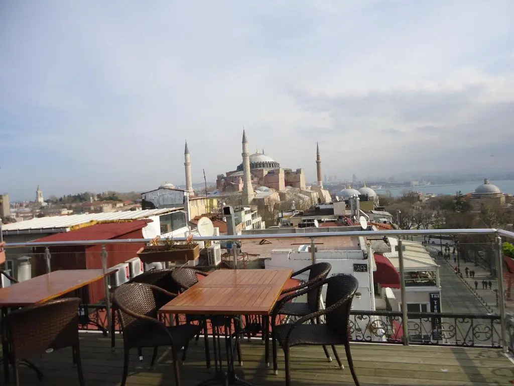 Lapis Inn Hotel & Spa