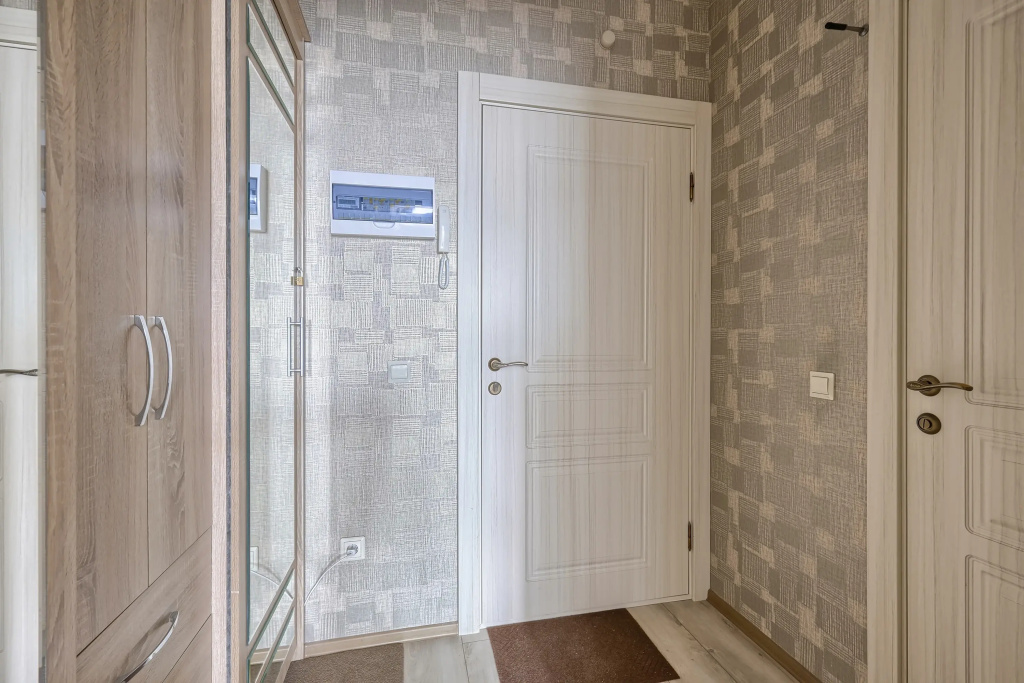 Апартаменты MyHomeYourHome на Маршала Казакова 72 к1