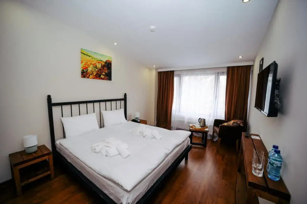 Отель Mountain House Kazbegi