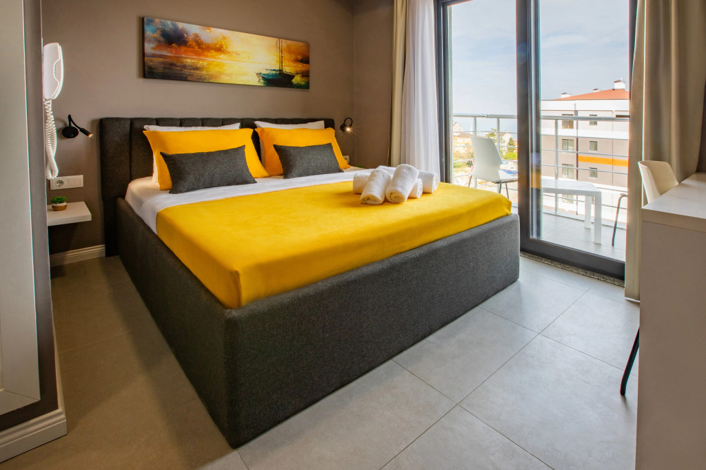 First Joy Hotel