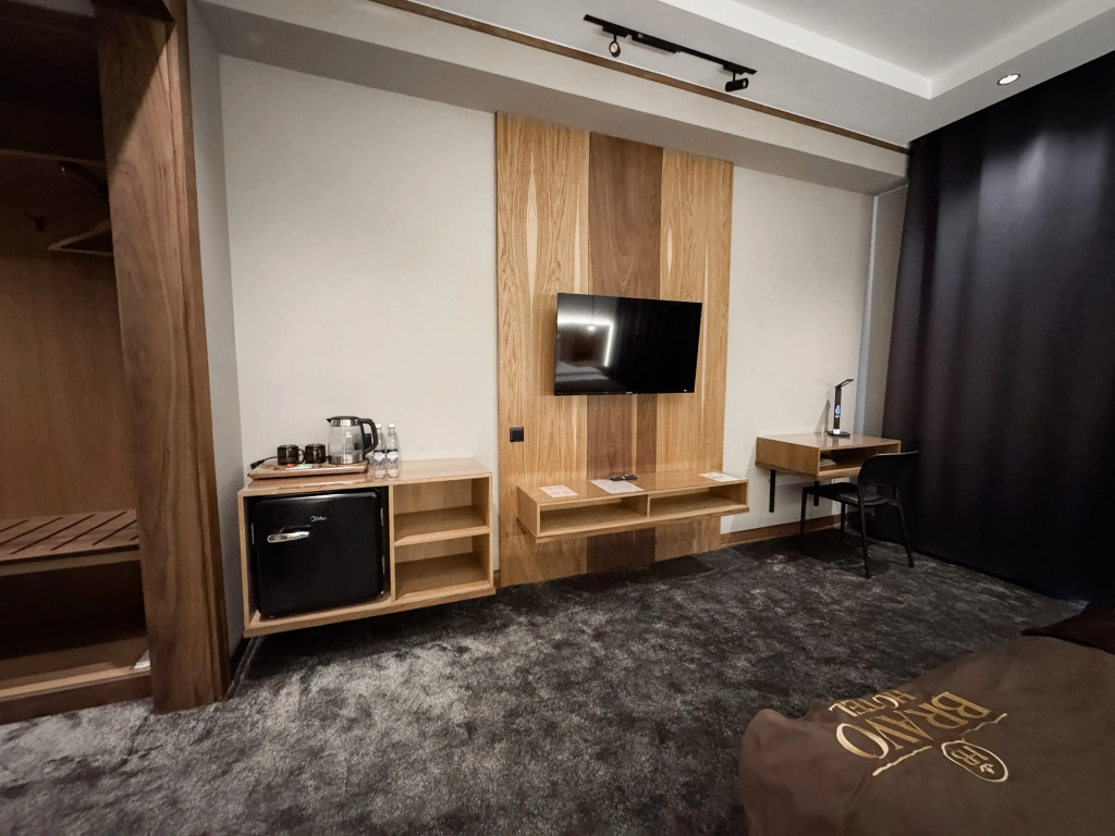 Bravo Hotel