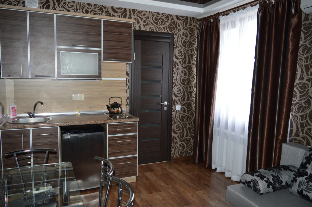 Меблированные комнаты Хельга Парк Фрунзе