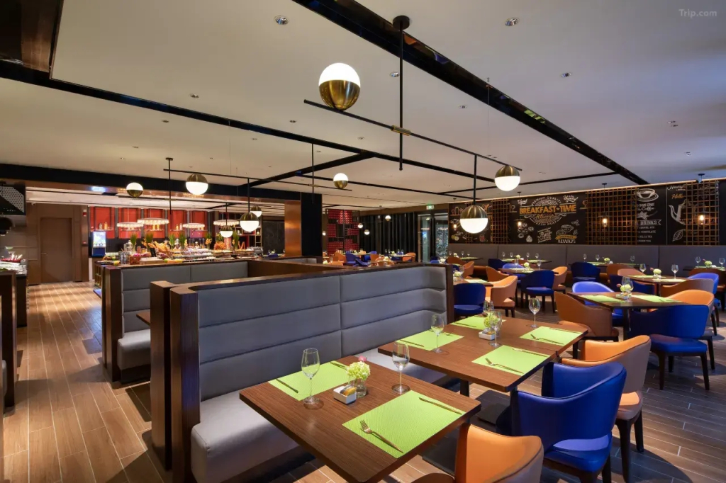 Отель Hampton by Hilton Beijing Guomao CBD