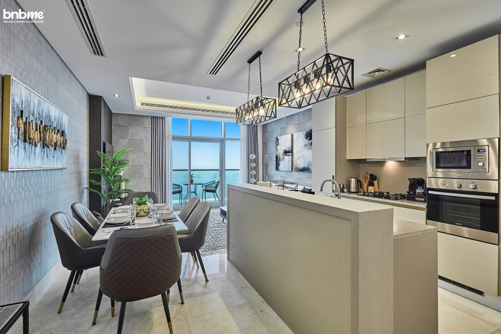 Апартаменты bnbmehomes | Lux Beachfront Getaway on Palm-20412