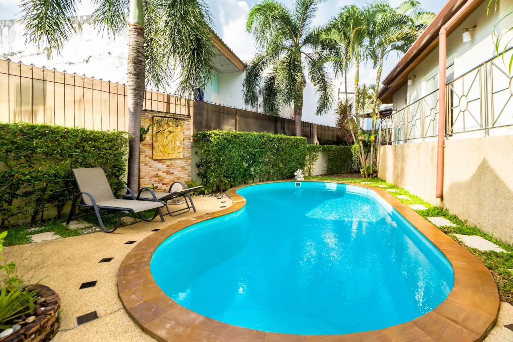 Вилла Spacious villa with private pool and parking