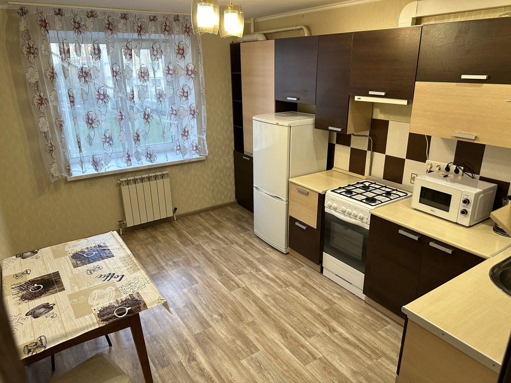 Квартира на Строителей 14