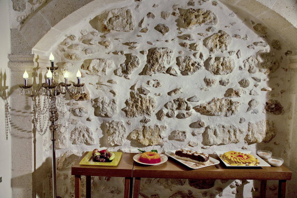 Отель Antica Dimora Suites