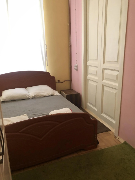 Меблированные комнаты Old Flat  на 1-ой Советской