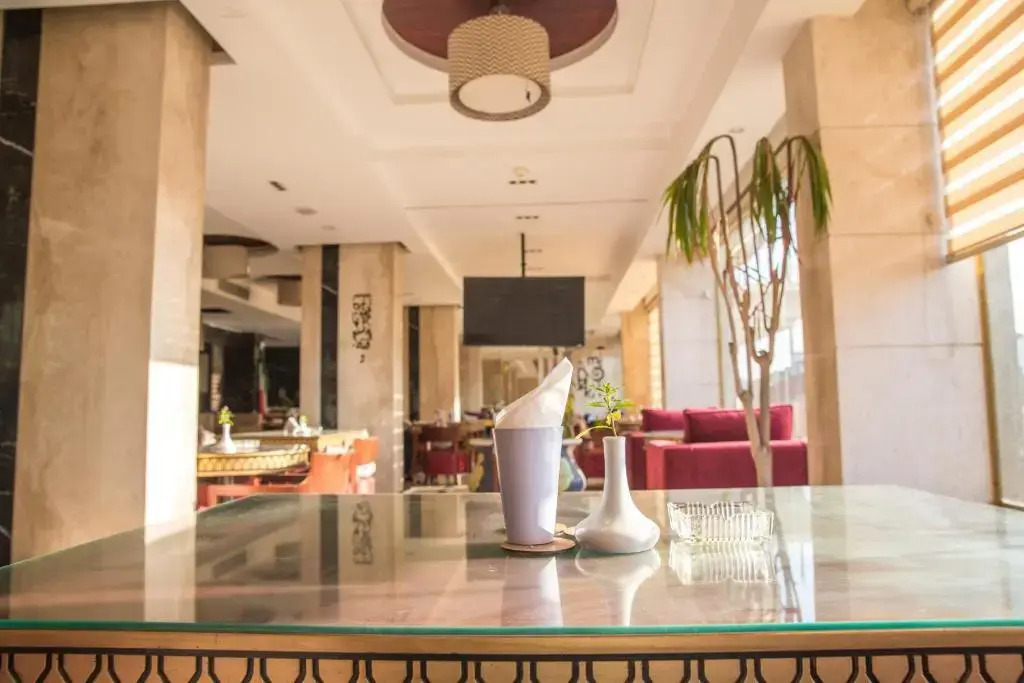Курортный отель Tiba Pyramids Hotel Resort