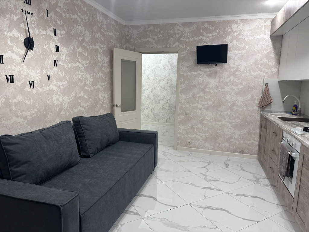 Квартира Проспект Героев Отечества 4