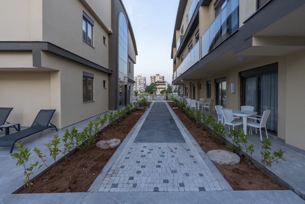 Lara Beach Homes
