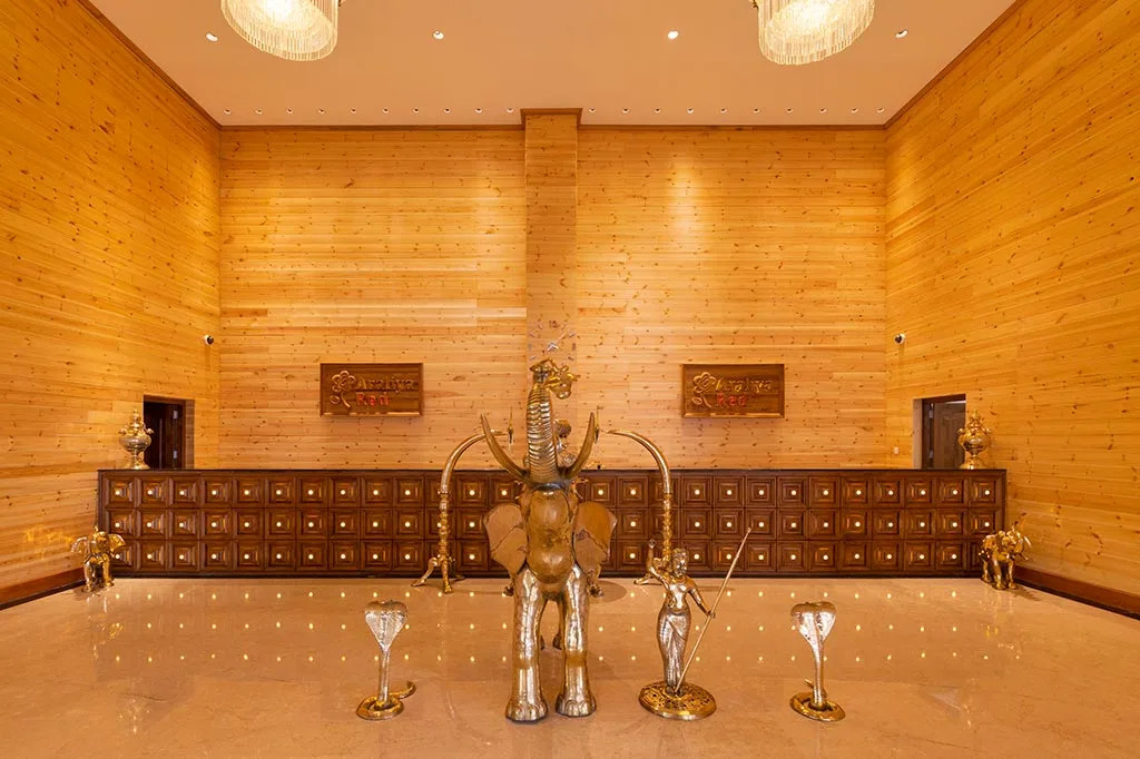 Отель Hotel Araliya Red -Nuwara Eliya