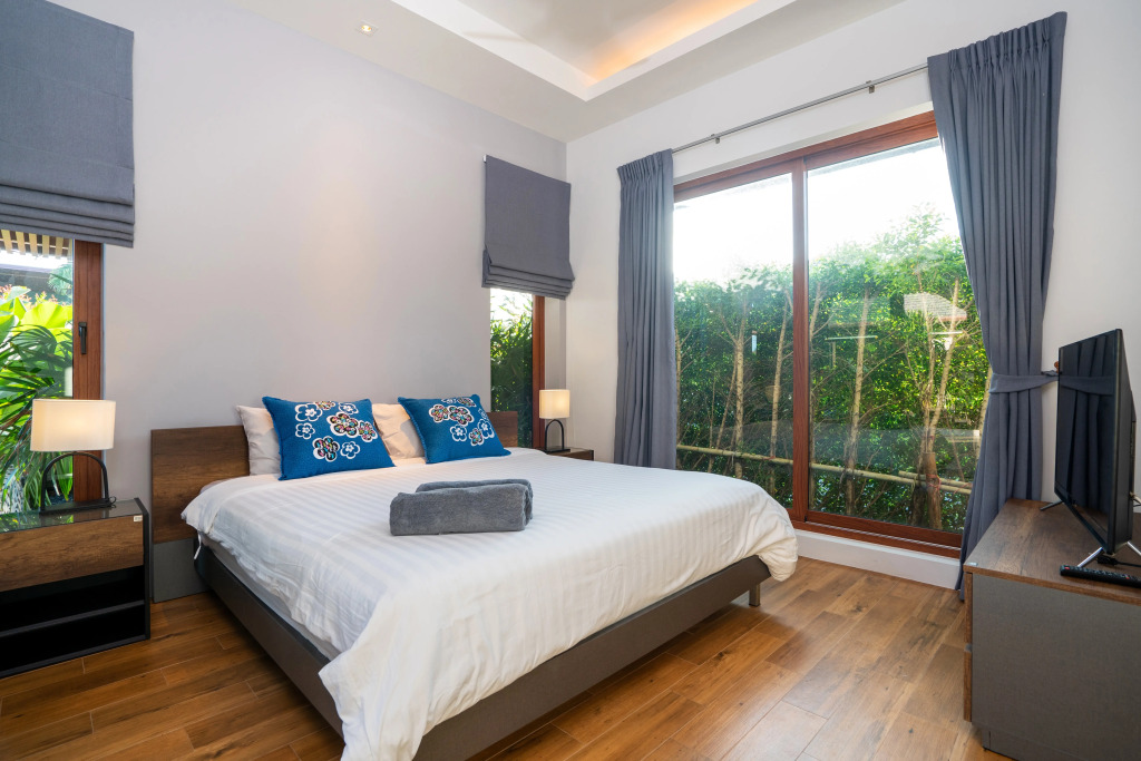 Вилла 3BR Family Villa - Pool NaiHarn Rawai