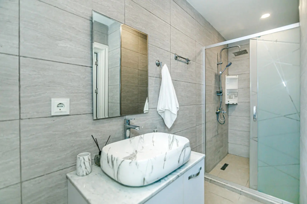 Апартаменты VIP Sea View on Sabah Residence