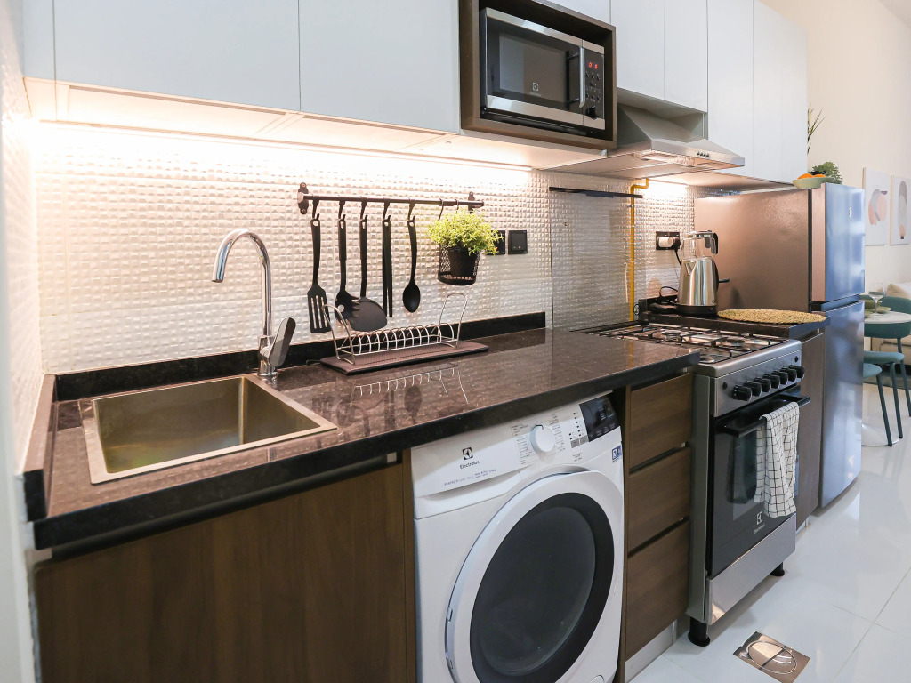 Апартаменты Elite LUX Holiday Homes - Modern Style Studio | Superior Facilities in Arjan