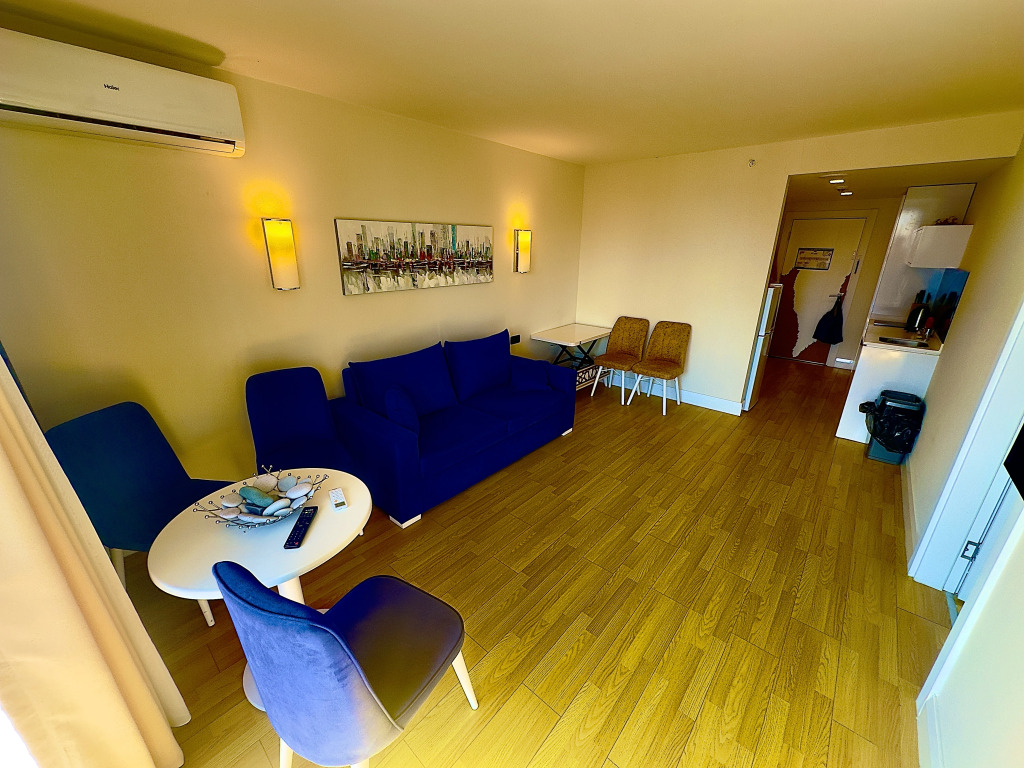 Квартира Sea view vip resort 1127