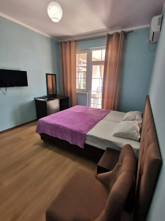 Aurus Hotel