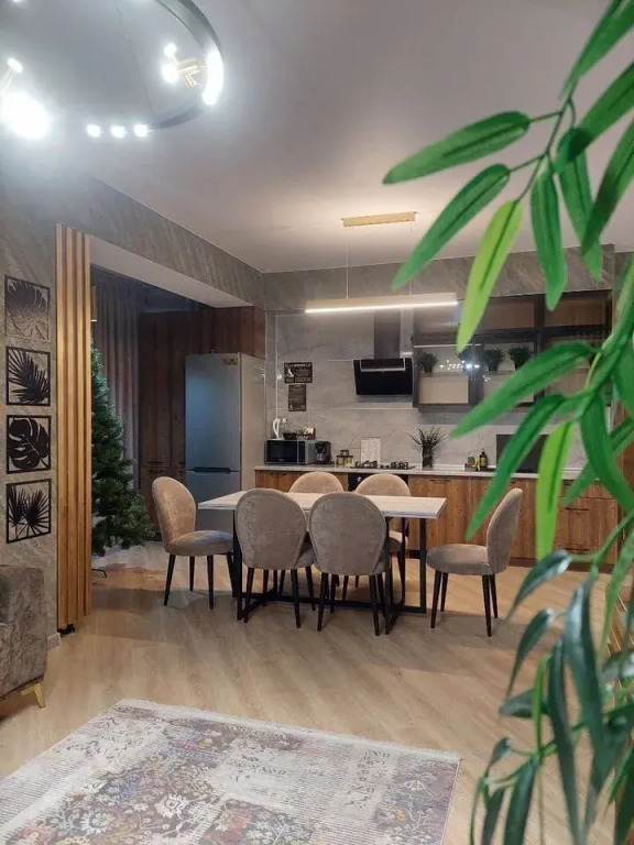 Квартира с новым и современным ремонтом