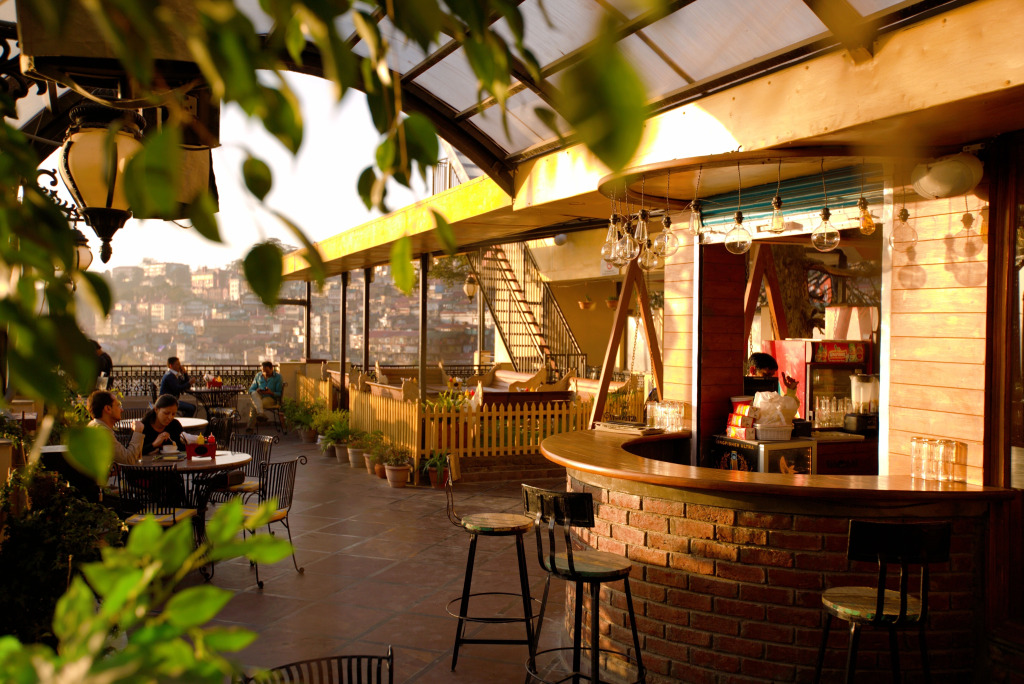 Hotel Willow Banks, Mall Road Shimla