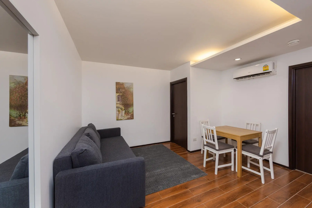 Апартаменты Suite Sangir Rawai Beachfront Title Condo