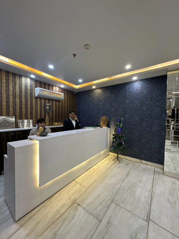 Отель Emporio Dx