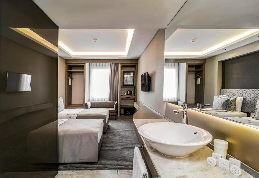 AHC Grand Bazaar Hotel