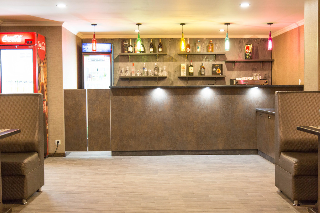 DeMar Hotel