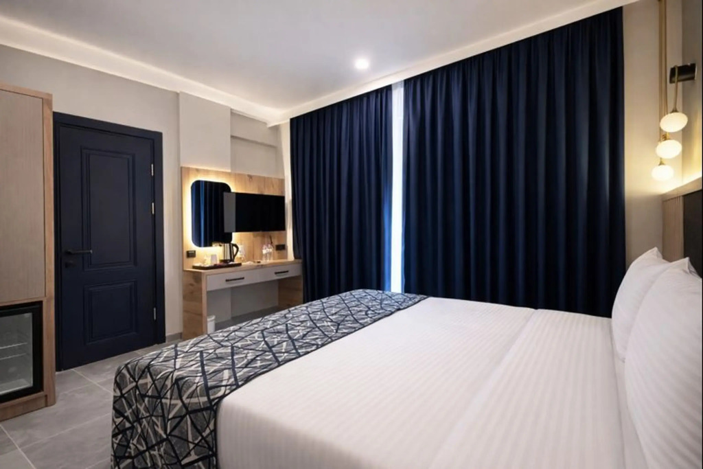 Отель Nas Corner Hotel