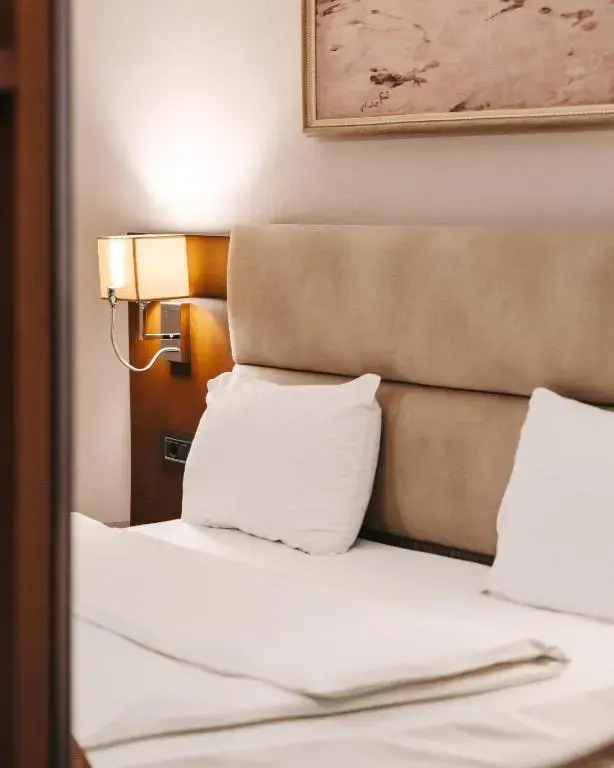 Diamond Hotel