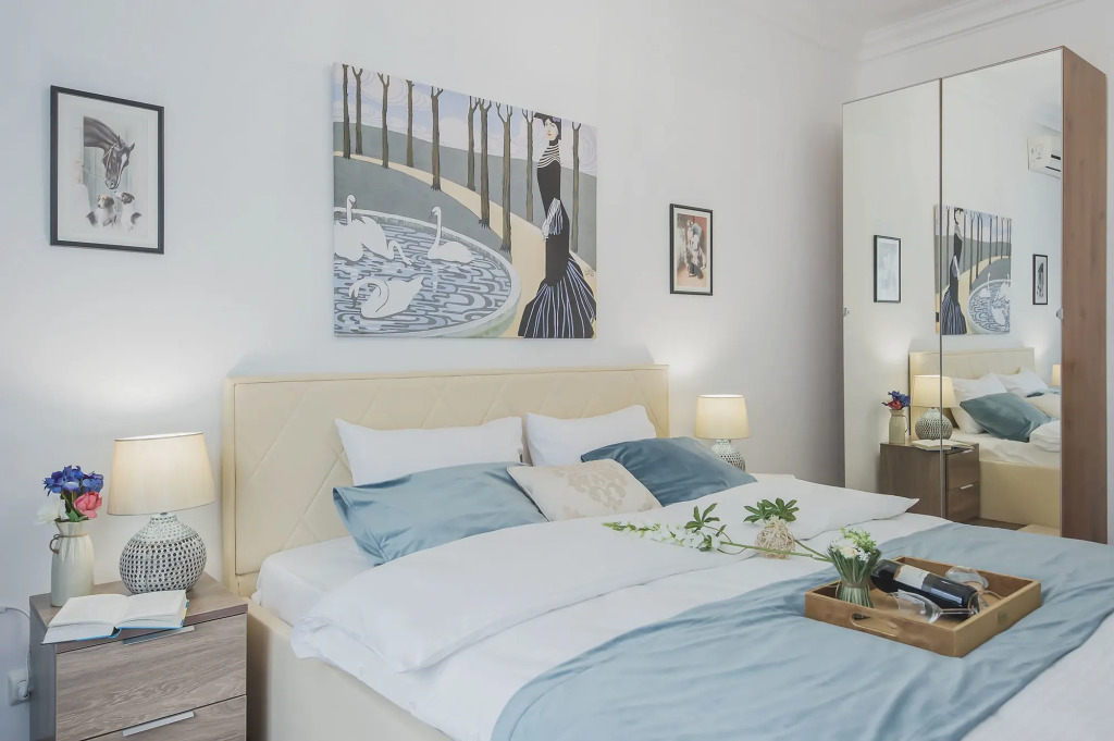 Квартира GM Apartments Просторная Четверка на Патриарших