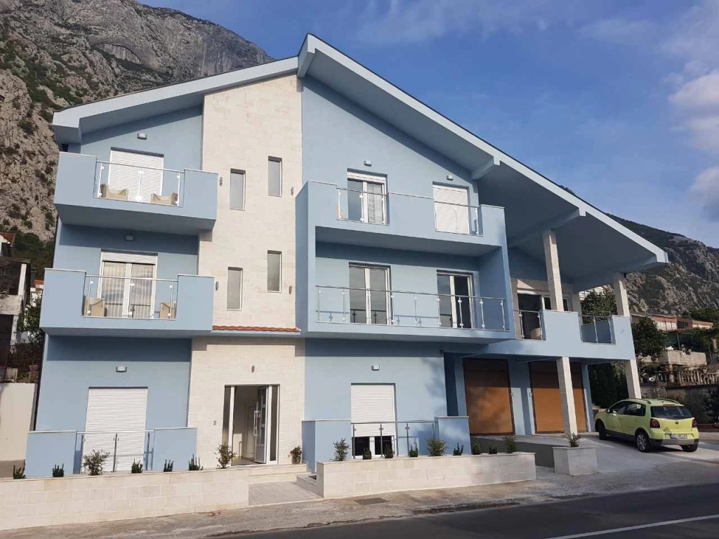 Apartments Stetonn