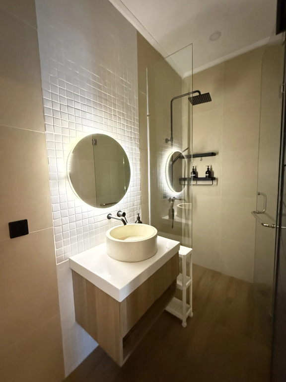 Modern Villa in the Heart of Bukit