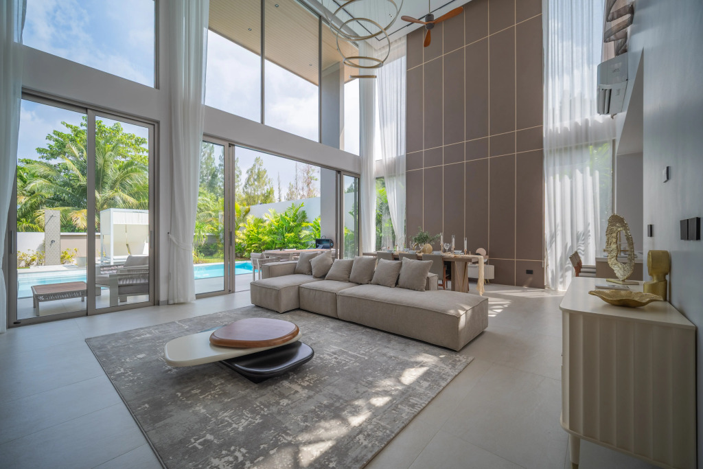Grand View Residence Villa by NLA