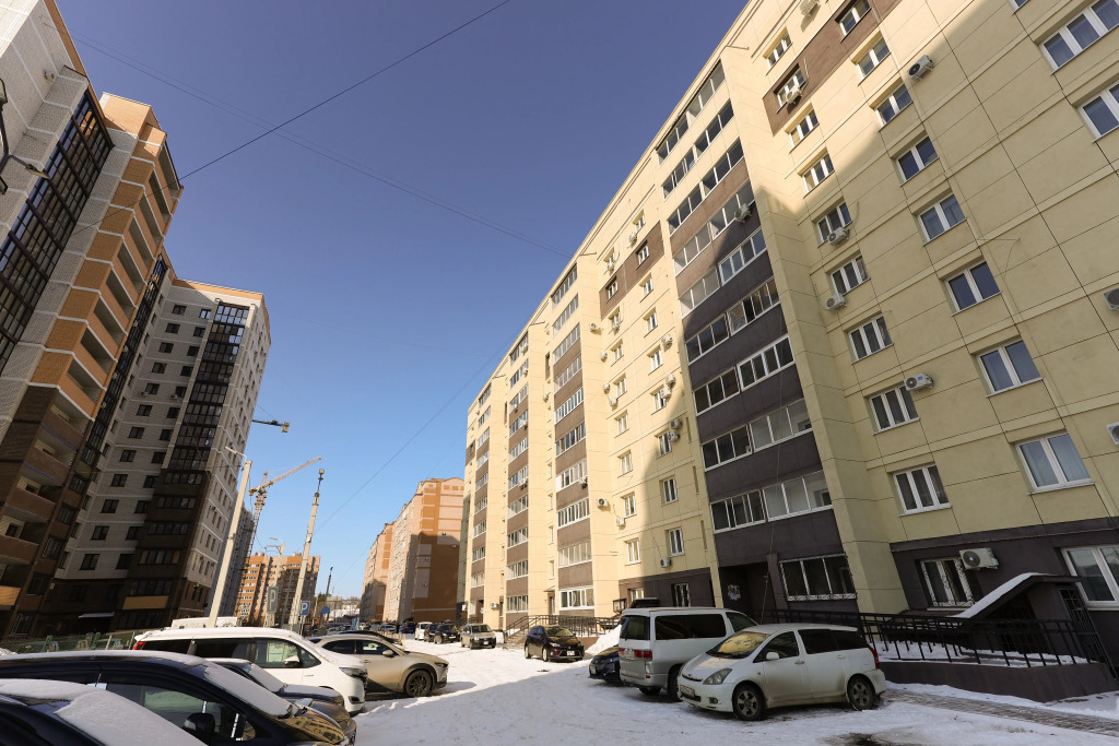 Квартира 1-комнатная на берегу р.Зеи