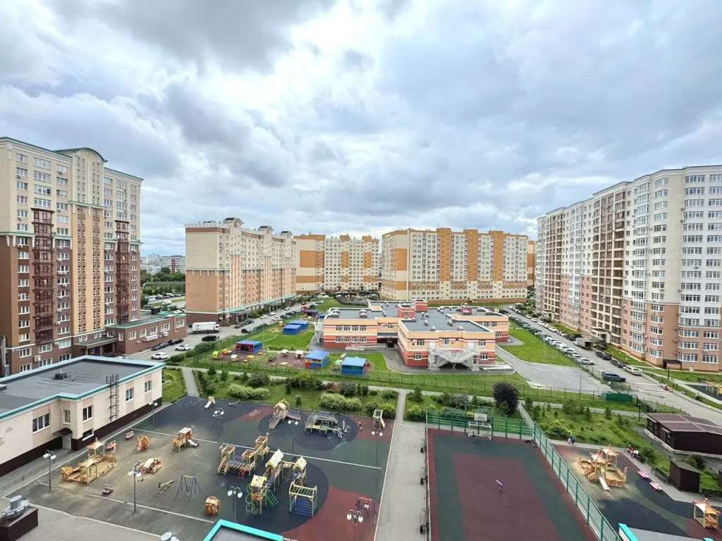 Квартира двухкомнатная на Притомском в новом ЖК рядом с Кадетским училищем
