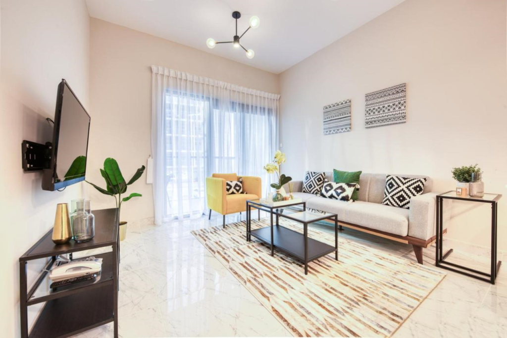 Апартаменты Elite LUX Holiday Homes - Stylish 1 BR + Pool & World Class Gym in Dubai South