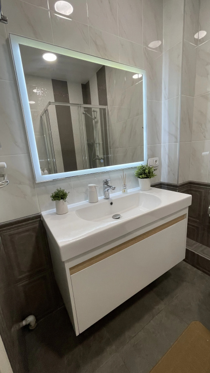 Komfortnaya Vidovaya Kvartira Na Planete Flat