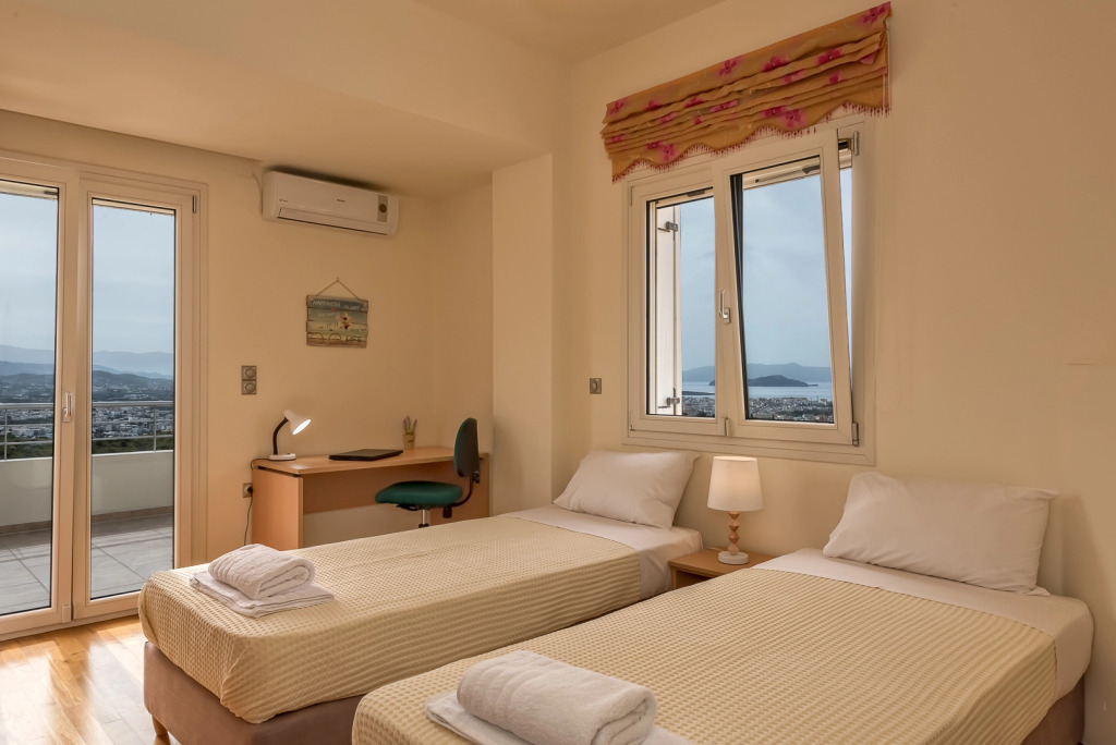 Karmilos Hill Villa