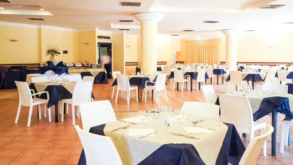 Hotel Village Club Porto Rhoca