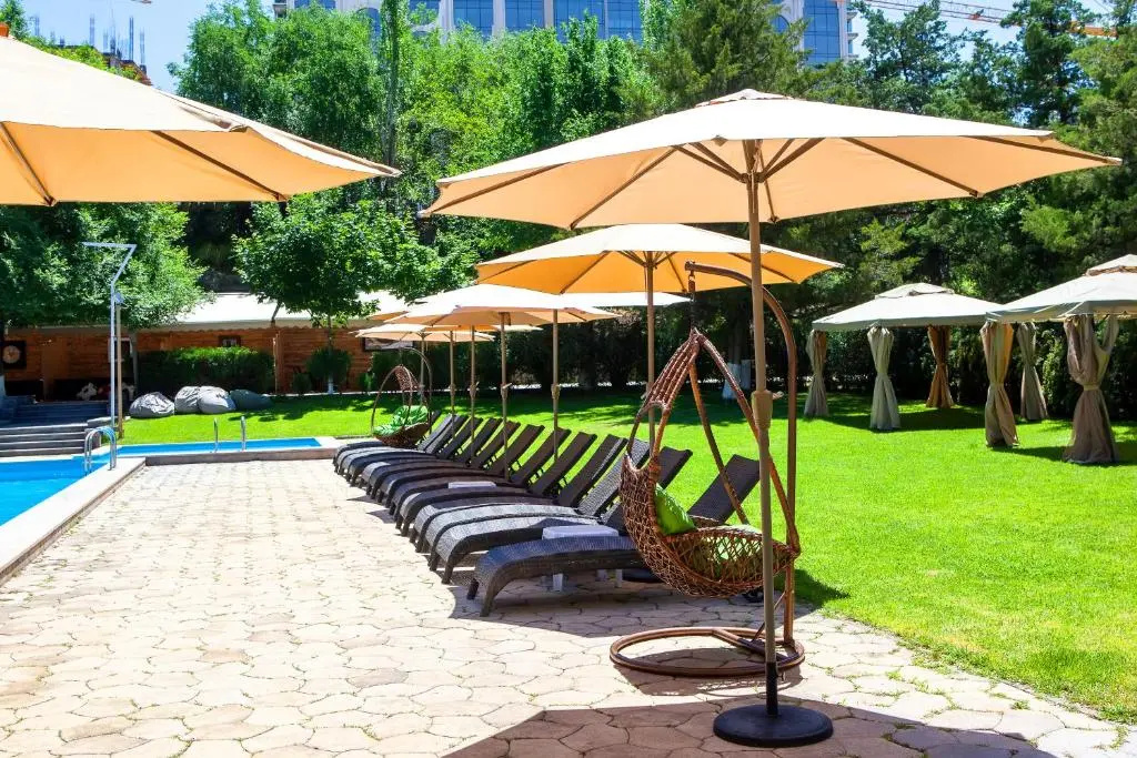 Hrazdan Hotel