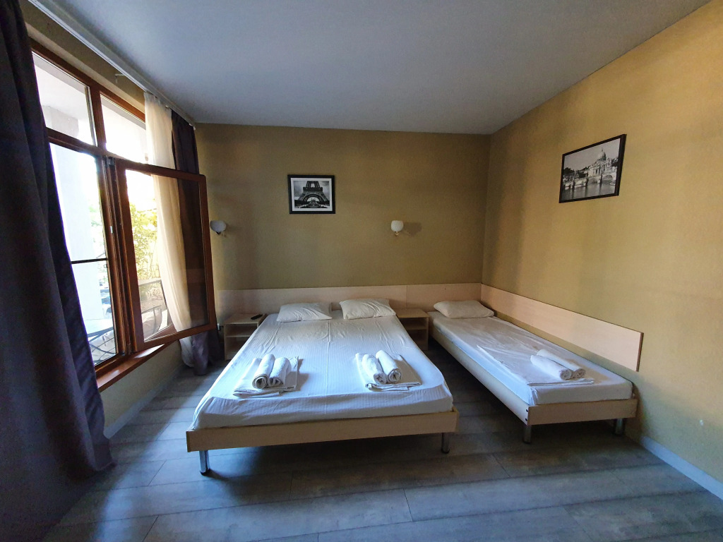 Guest house Meka
