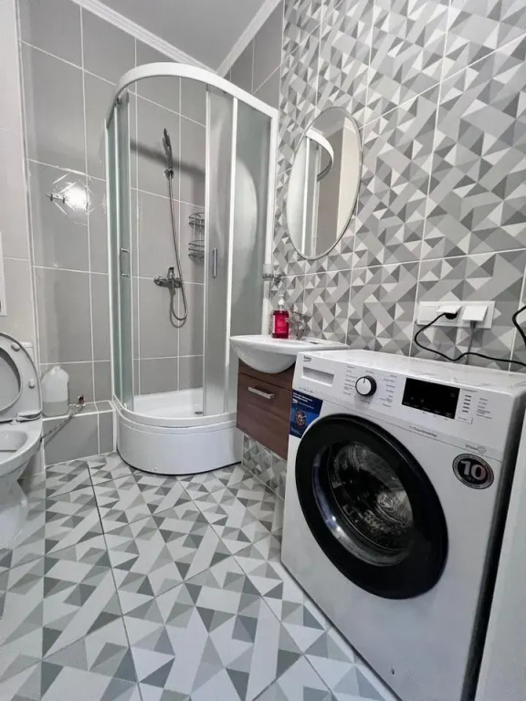 Квартира на Нины Петровой 10к1