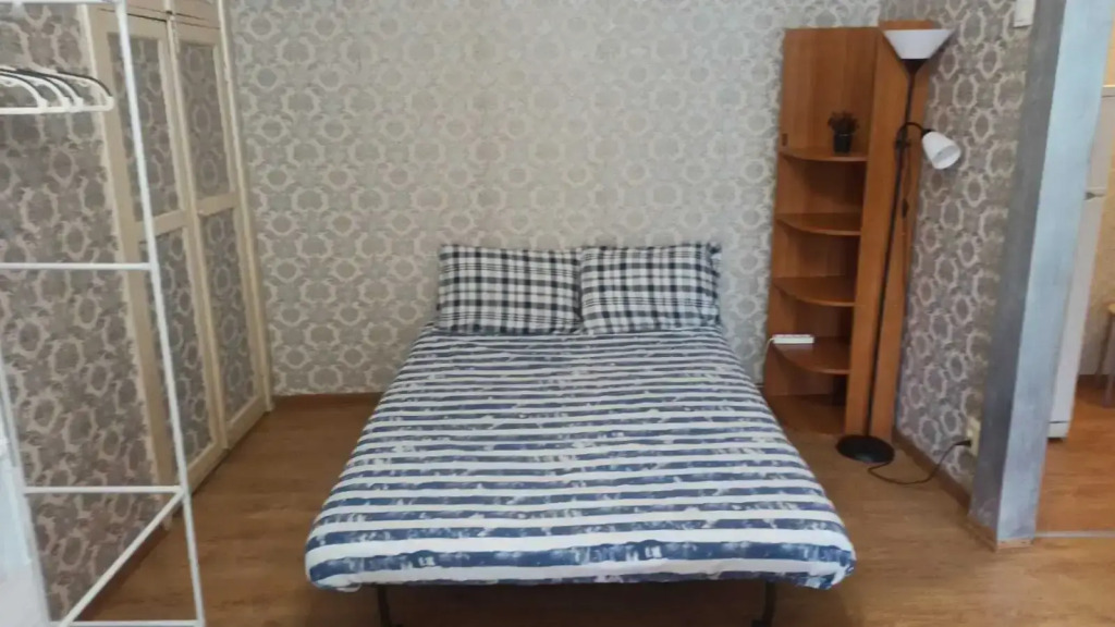Zhukova 46 Flat