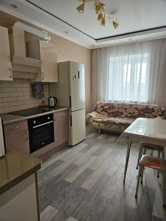 Квартира КОМФОРТ по переулку Пилотов 12