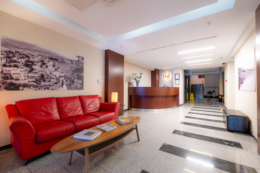 Отель Heykel Suites