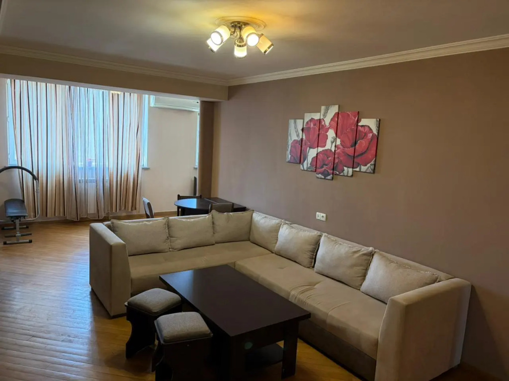 Апартаменты RentInnYerevan 1 Pushkin Street